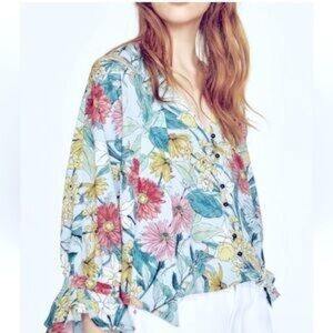 Zara Floral Print Top Size L